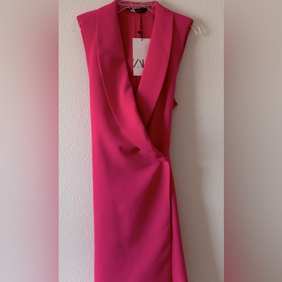 Merry Christmas 🎄🧑‍🎄New collection is ZARA pink dress with belt so stylish 💥😍 - Picture 7 of 14